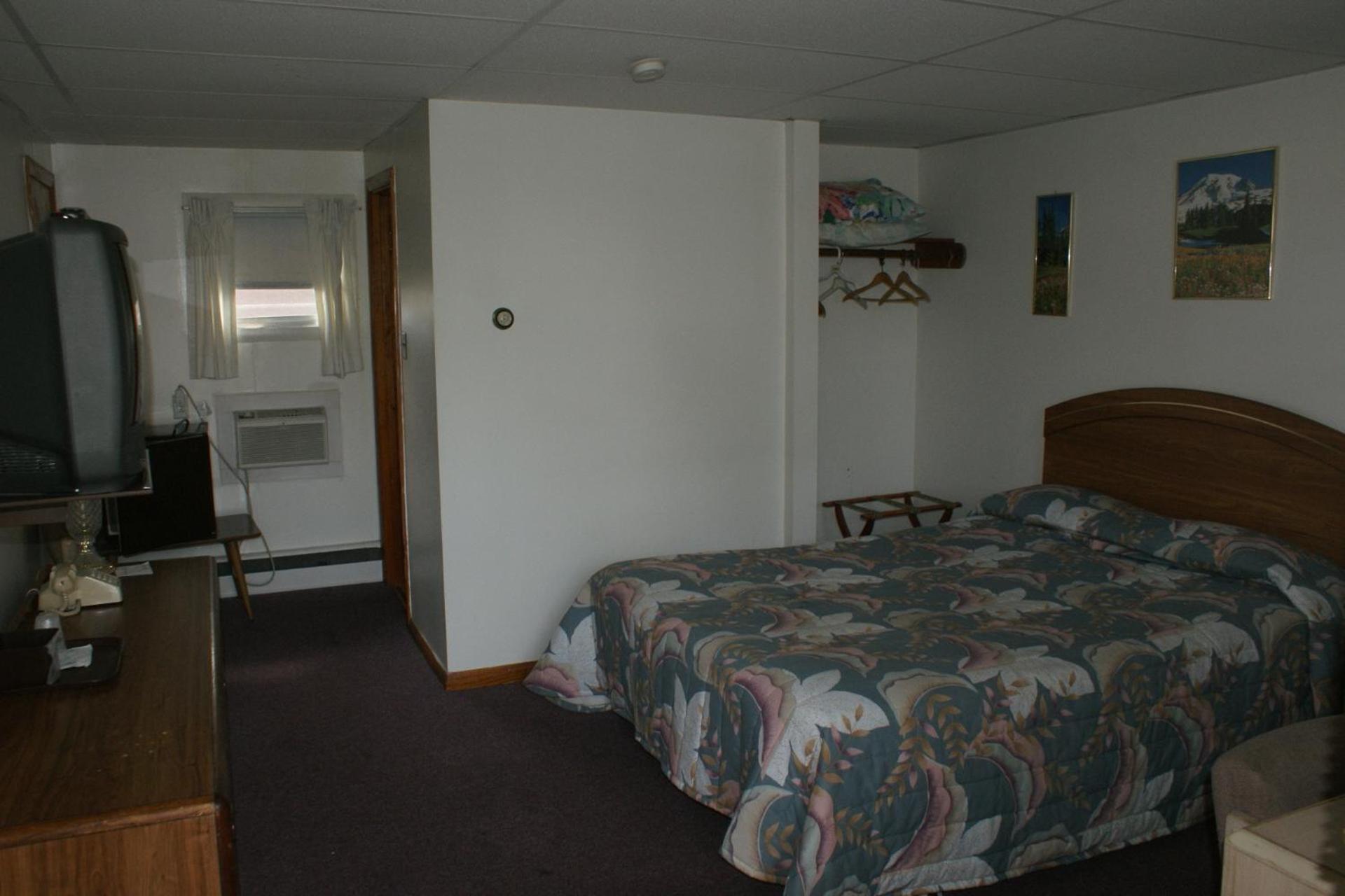 Northern Peaks Motor Inn Горъм Екстериор снимка